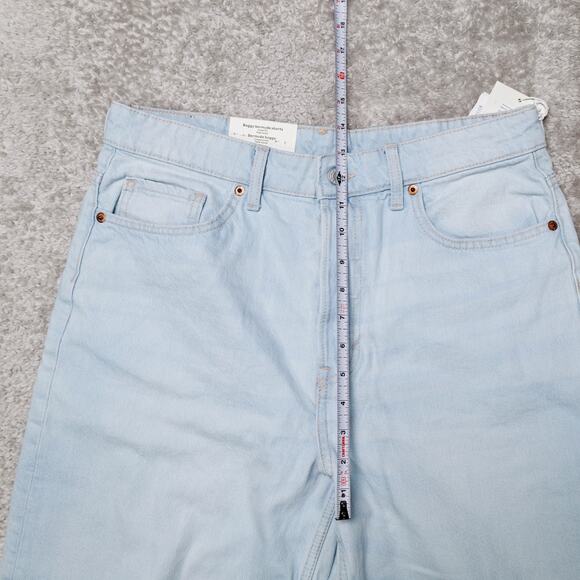 H&M Baggy Loose Fit High Waist Blue Denim Bermuda Shorts Womens Size 8 NWT - Picture 6 of 12